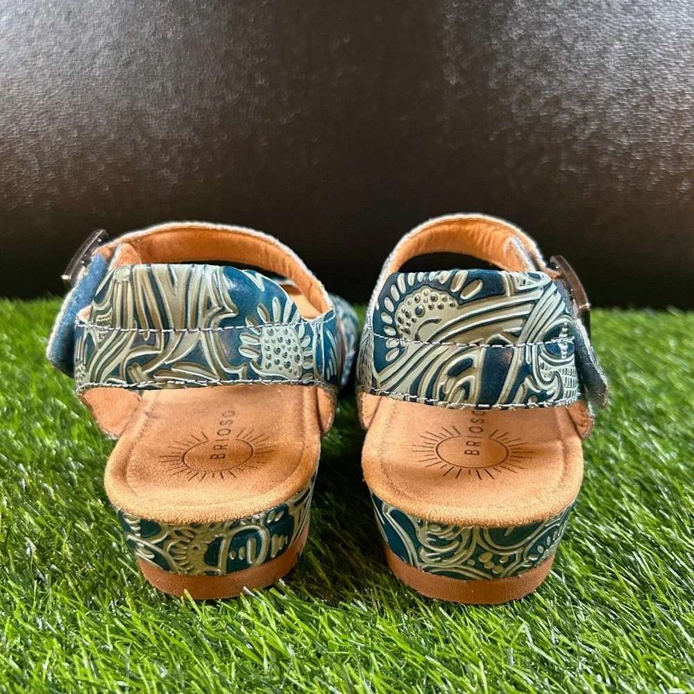 Brioso Tooled Leather Sandals Womens 8.5 Blue Floral Braided Strap Wedge